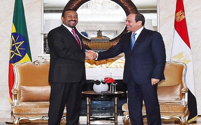 السيسي وآبي يتفقان على استئناف "فوري" لعمل لجنة "سد النهضة"