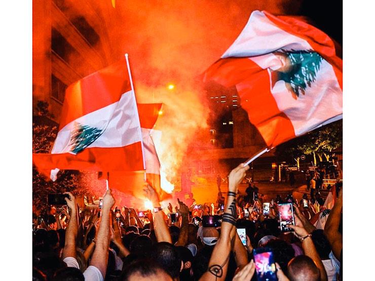 لبنان.. حراك متواصل وغياب للحلول