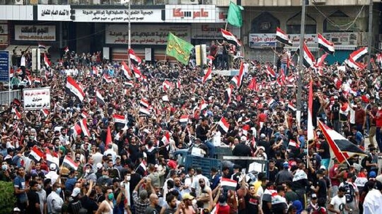 وكالة: مسلحون من منظمة "بدر" يقتلون 7 متظاهرين
