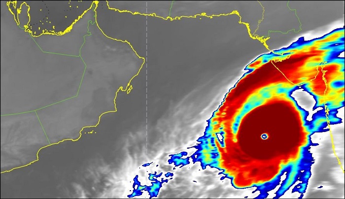 Weather Watch: Cyclone Kyarr lies 1,140 km away from Oman's coast