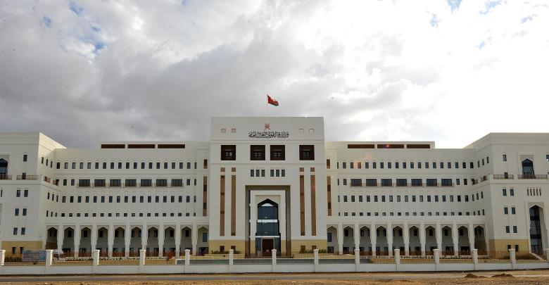 "القوى العاملة" تجتمع بممثلي سفارة أوغندا لمناقشة اشكاليات القوى العاملة الأوغندية