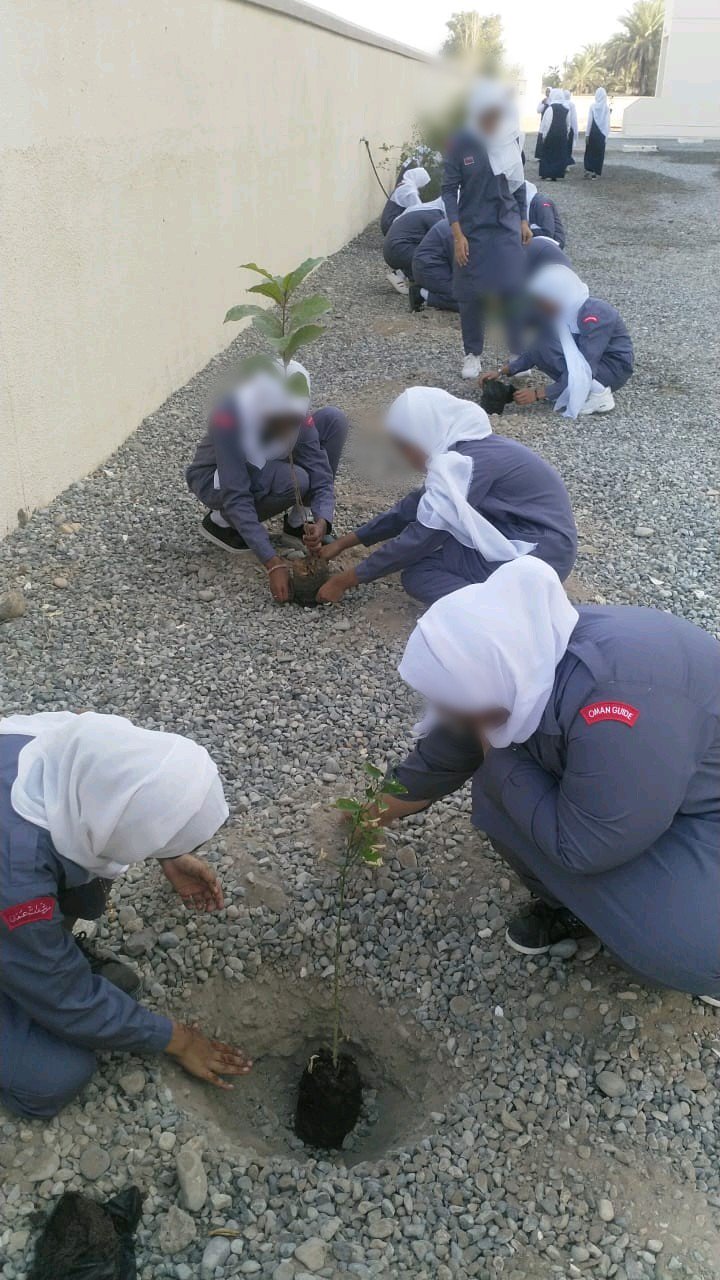School children in Oman celebrates Omani Tree Day