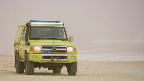 PACDA teams rescue three stranded motorists in Oman