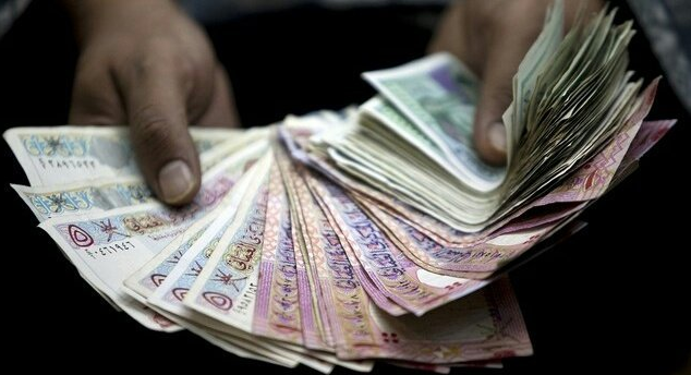 أكثر من 49 ألف ريال عماني مبالغ مسترجعة للمستهلكين "بالسيب "