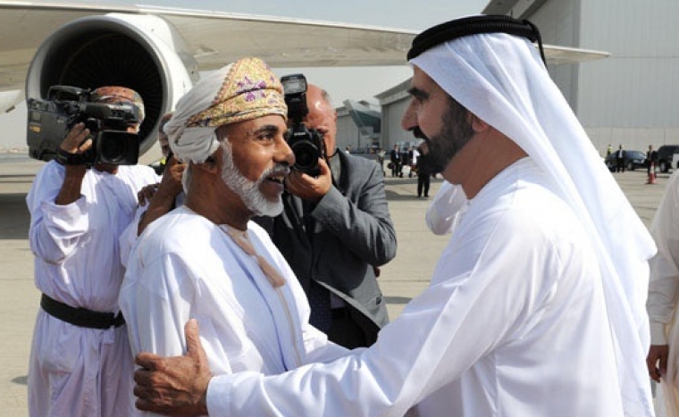 محمد بن راشد يغرد مهنئاً: نبارك لسلطنة عُمان قائدا مظفرا وشعبا شقيقا