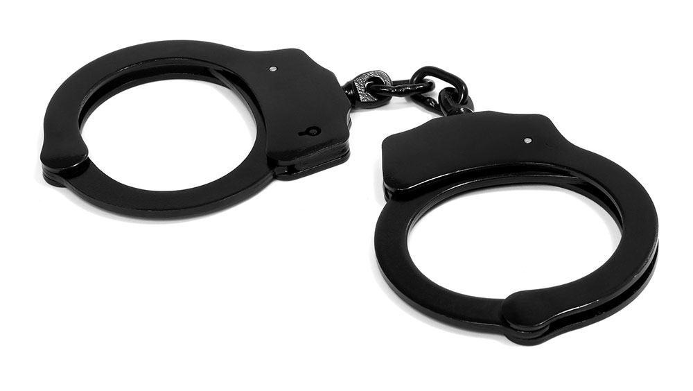 Two arrested in Oman for stealing