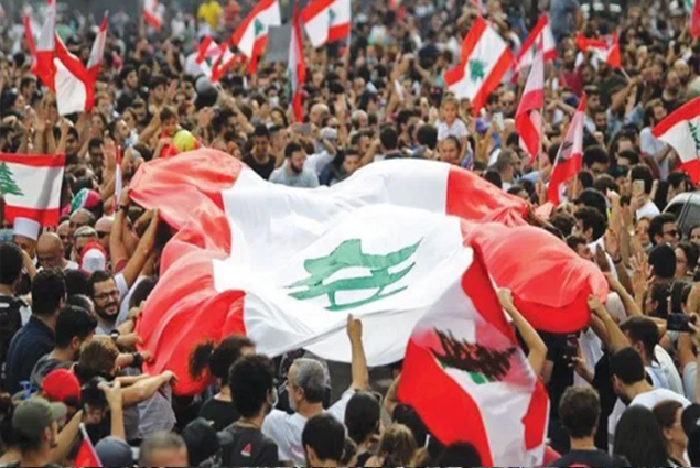 بمناسبة مرور شهر على الاحتجاجات.. مزيد من المظاهرات في لبنان