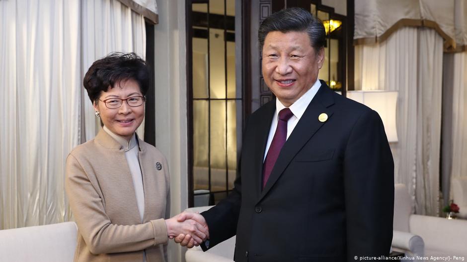 Xi Jinping backs Hong Kong's Carrie Lam amid ongoing protests