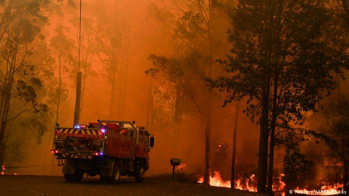 Australia bushfire risk soars with extreme temperatures