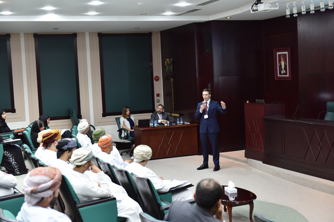 سوق المال ينظم ورشة لتطبيق المعايير الموحدة للإبلاغ الضريبي "CRS"