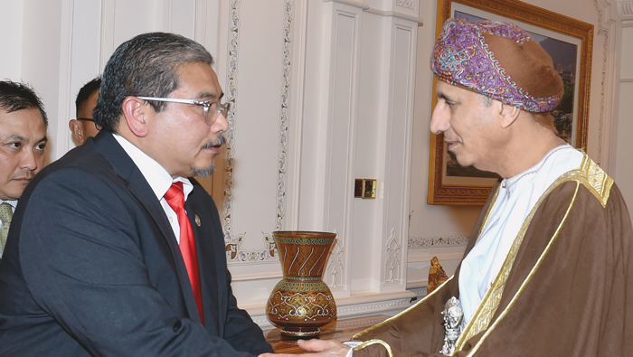 Sayyid Fahd receives Brunei delegation