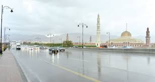 هطول أمطار متفرقة على المحافظات الشمالية للسلطنة