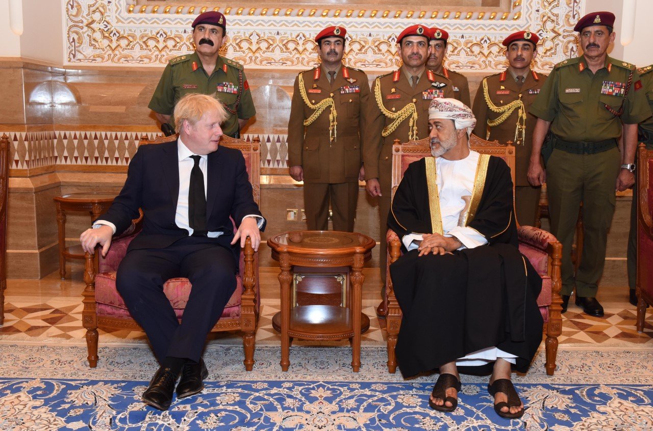 British PM meets His Majesty the Sultan to offer condolences
