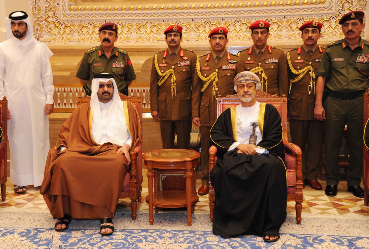 جلالة السلطان المعظم يستقبل نائب أمير دولة قطر
