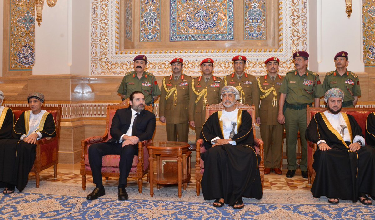 جلالة السلطان المعظم يستقبل رئيس وزراء جمهورية لبنان السابق