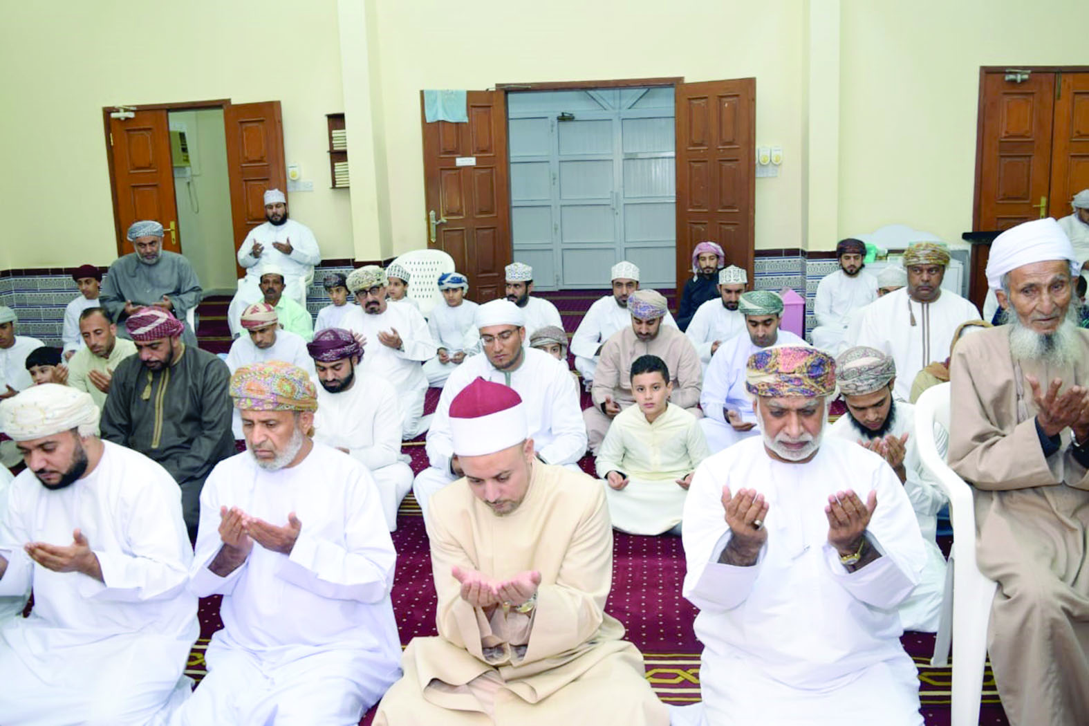 مجلس ذكر ودعاء للمغفور له جلالة السلطان قابوس بشناص