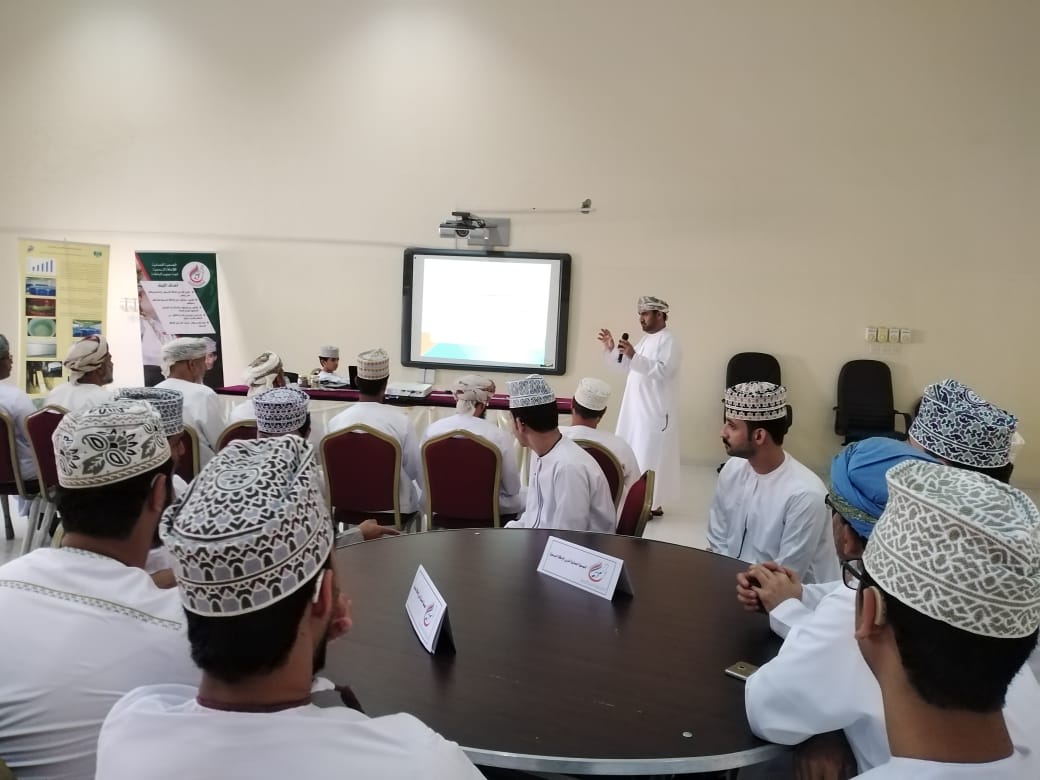 الجمعية العمانية لذوي الإعاقة السمعية تنظم ورشة عمل بعنوان "تصنيع وتسويق الأسماك"