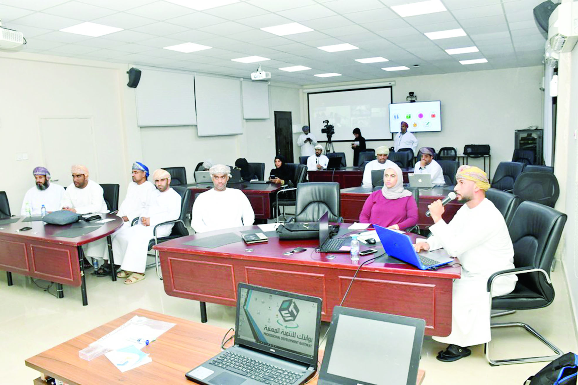 "التربية والتعليم" تنفذ ساعة أمنية للتوعية بالسياسات الأمنية