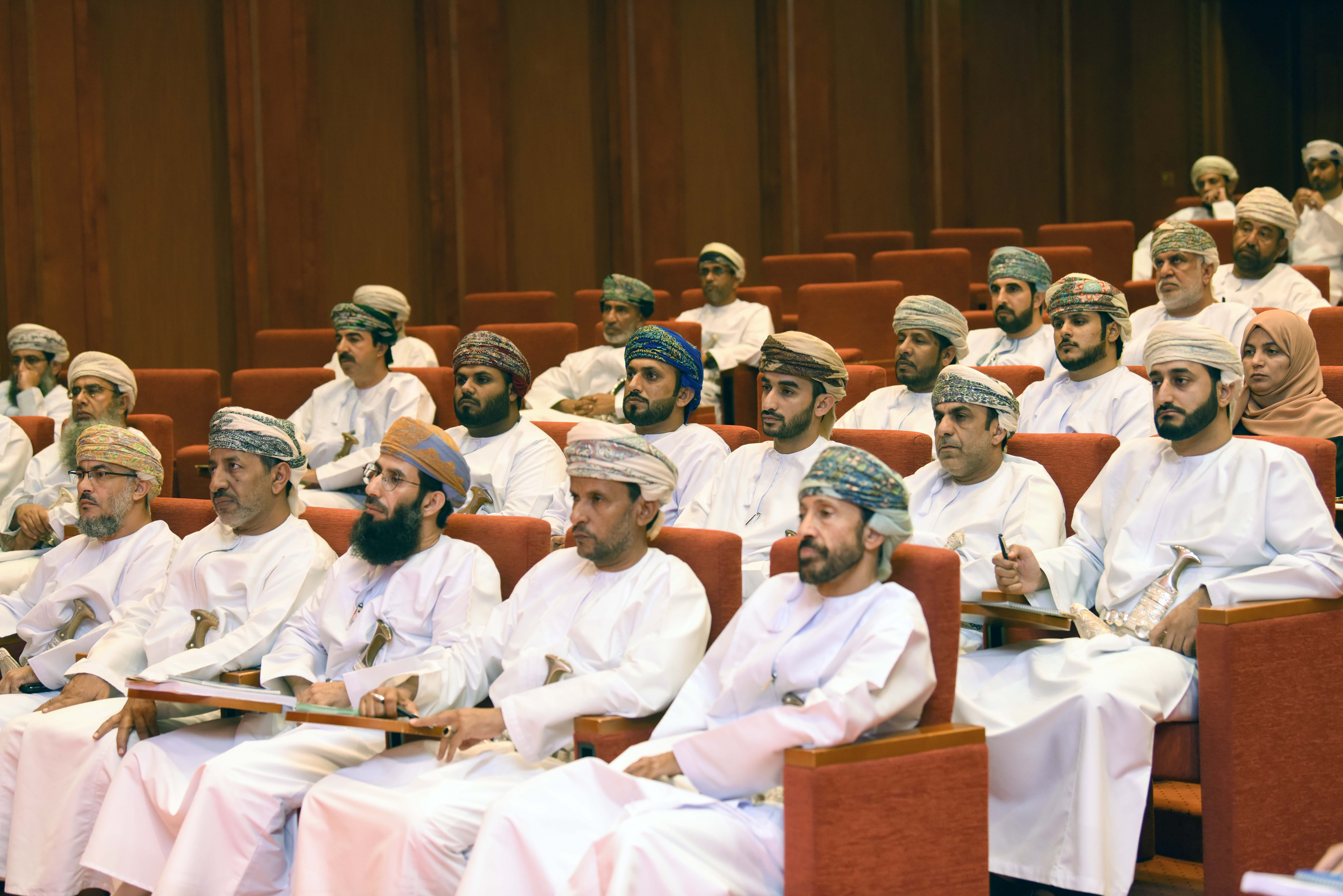 وكيل الإعلام يلقي محاضرة عن السياسة الإعلامية بمجلس الشورى