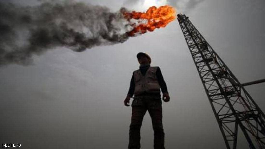 "التوتر" في الشرق الأوسط يدفع النفط للارتفاع