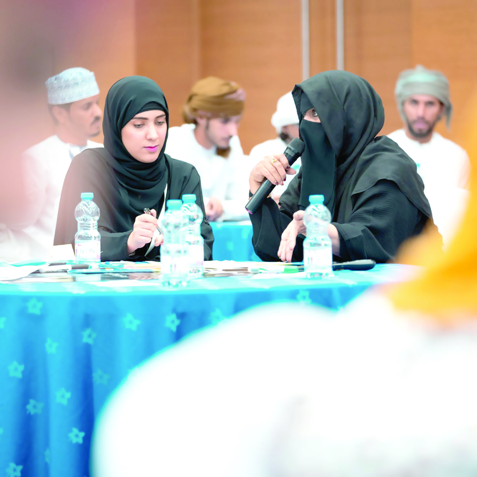 انطلاق ملتقى "تواصل" بالدقم لمناقشة الفرص والتحدیات والاحتیاجات لتنمیة المجتمع