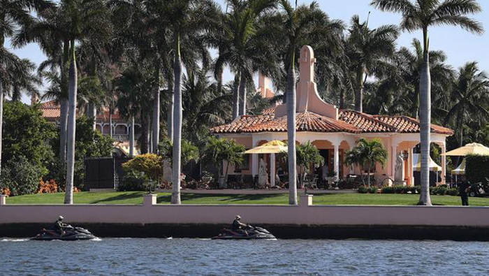 Police arrest 2 near Trump's Mar-a-Lago Florida resort