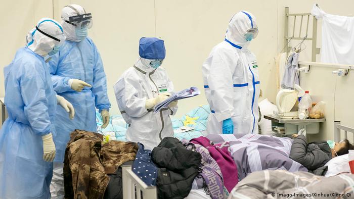 Coronavirus death toll surpasses 1,000
