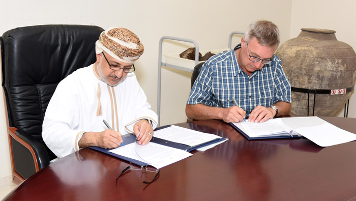 Oman, Switzerland sign pact to study meteorites