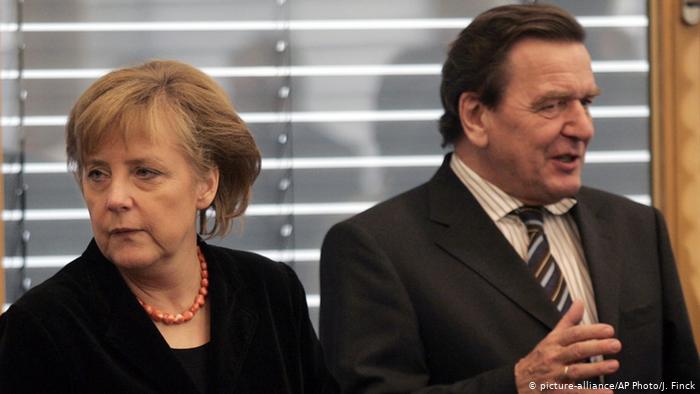 Former Chancellor Gerhard Schröder accuses Angela Merkel of 'fatal mistakes'