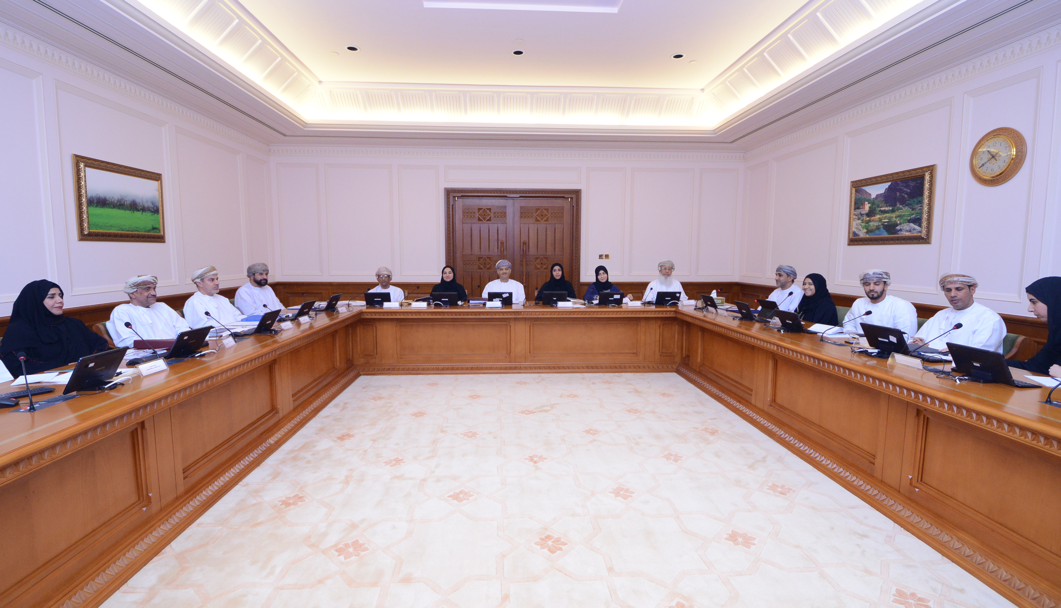 "التقنية والابتكار" بمجلس الدولة تناقش مع الصندوق العماني للتكنولوجيا  "الاستثمار في التقنية"