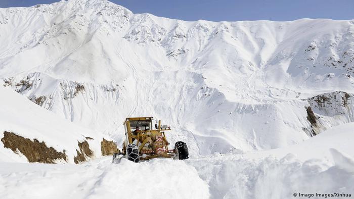 Avalanches kill 21 people in Afghanistan, death toll expected to rise