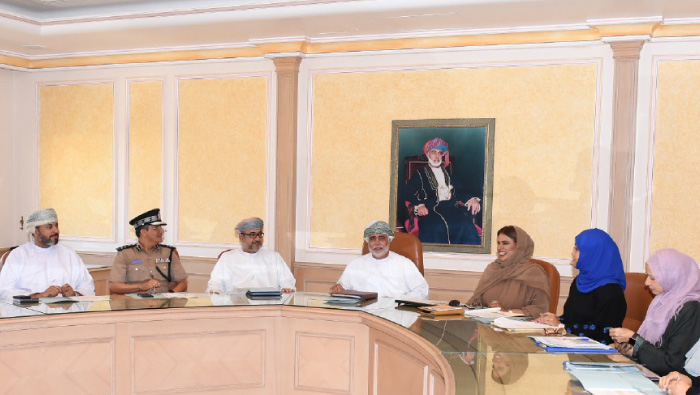 Accreditation standards of health institutions in Oman reviewed at meeting