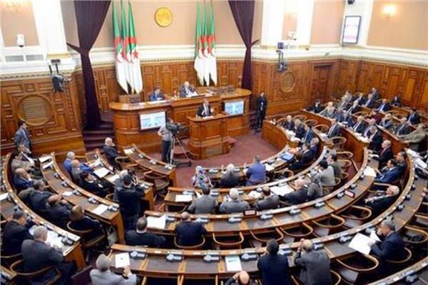 مجلس الأمة الجزائري يوافق على مخطط عمل الحكومة الجديدة