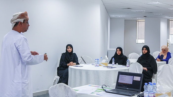 Madayn Industrial Academy organises workshop on coaching