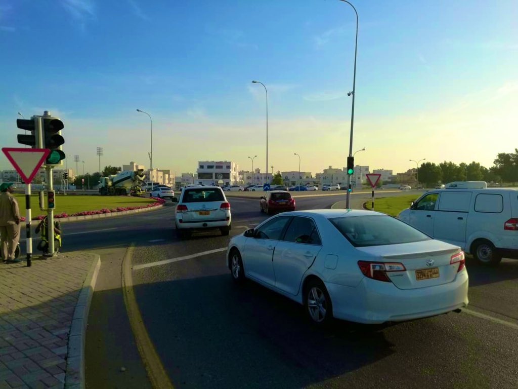 New traffic lights activated at roundabout in Muscat