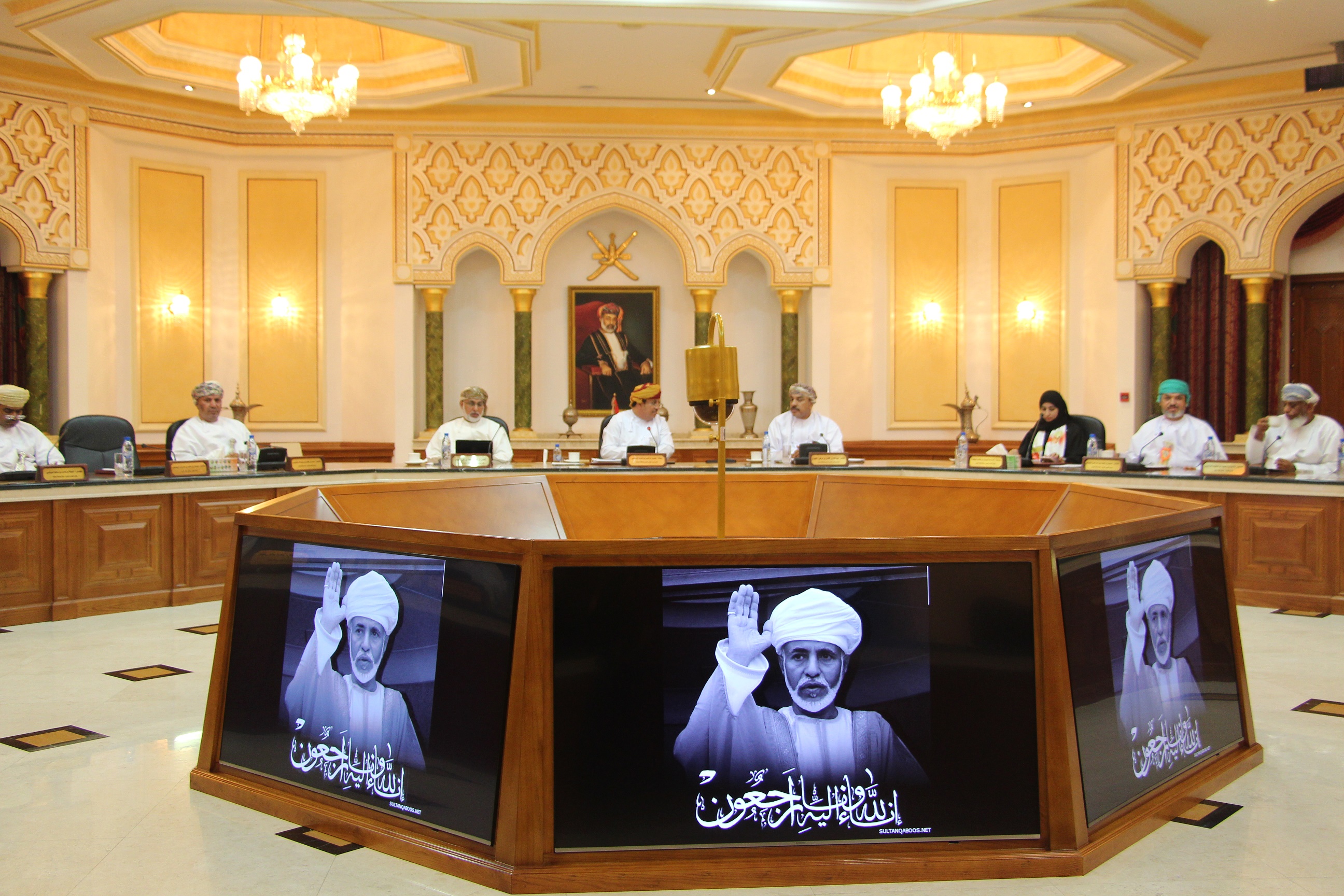 أعضاء "بلدي مسقط" يعاهدون الله على الاستمرار في العمل بكل إخلاص وتفان