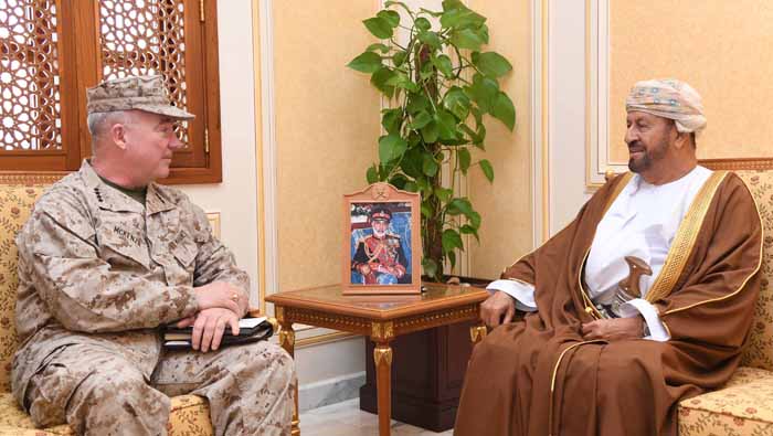 Sayyid Badr receives US Commander of US Central Command