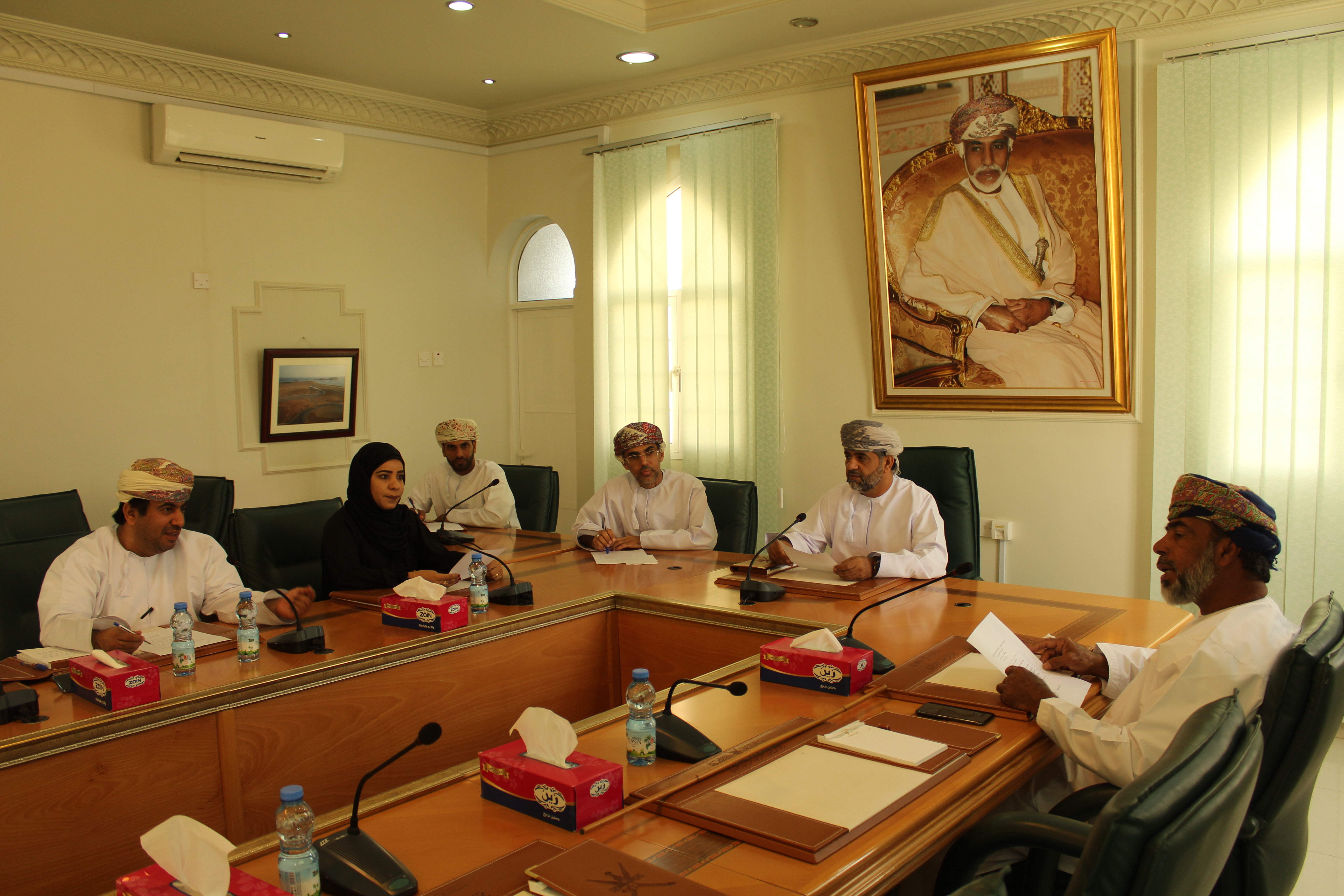 تكثيف الرقابة الصحية على المواد الغذائية بالمراكز والمحلات التجارية