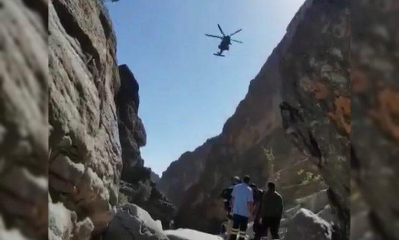 Police chopper rescues injured man in Oman