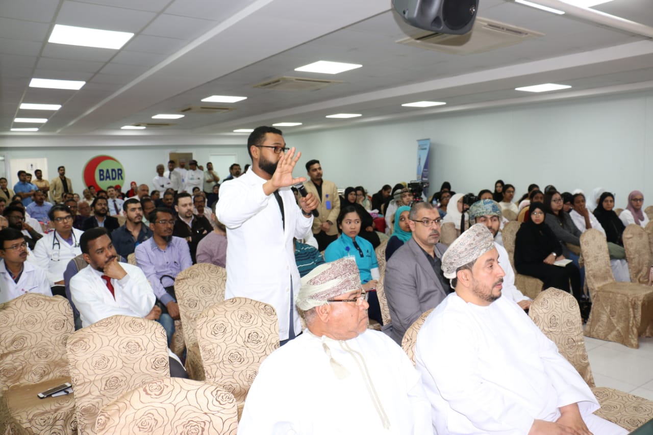 الخدمات الصحية بجنوب الباطنة تنظم حلقة عمل  تدريبيه للتأهب لفيروس كورونا