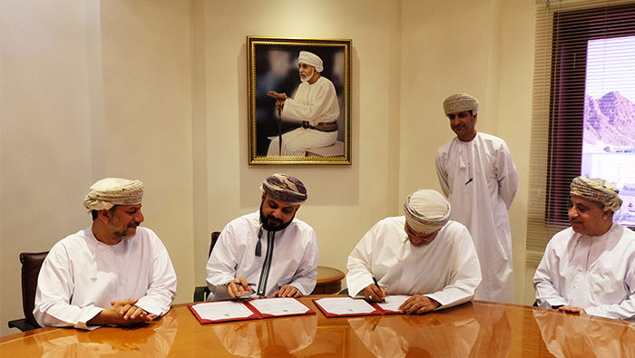 Omantel signs MoU to provide ICT solutions to develop municipal services