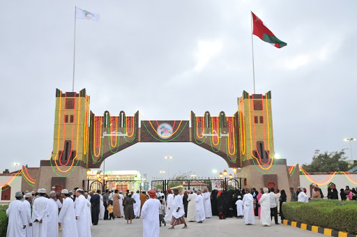 بلدية ظفار: تأجيل مهرجان صلالة إذا دعت الحاجة