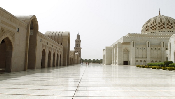 Imams called upon to not prolong reading in Oman mosques