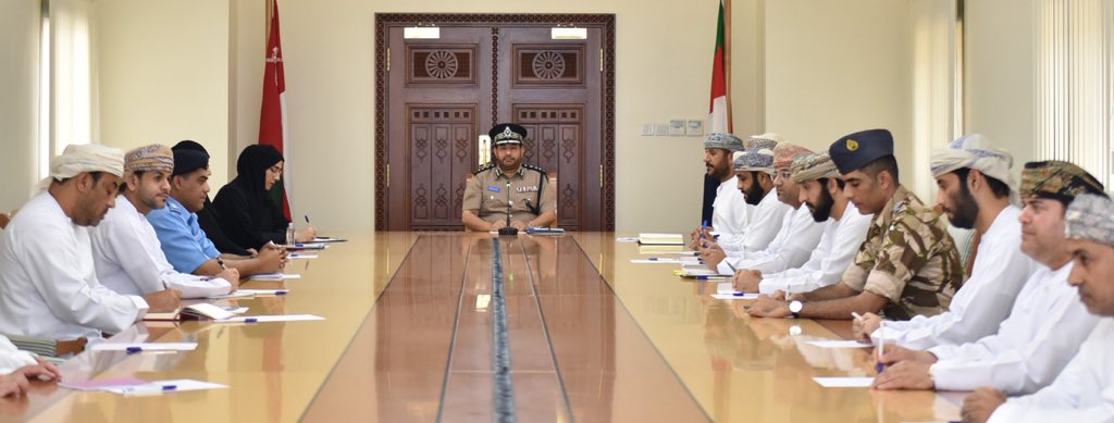 قيادة شرطة مسندم تعقد اجتماع لقطاعي الاستجابة الطبية وقطاع الإغاثة والإيواء