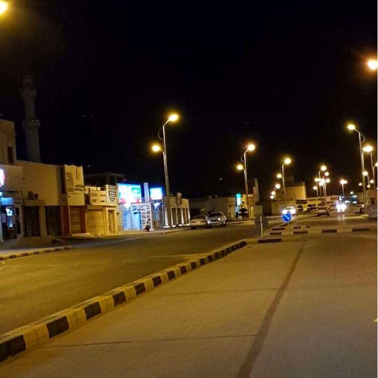 بالصور.. "مسندم" تضرب أروع النماذج في الإلتزام بـ "الحجر المنزلي"