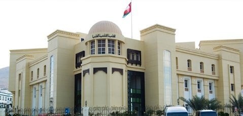 القوى العاملة توضح طريقة التقييم النهائي في كليات التقنية