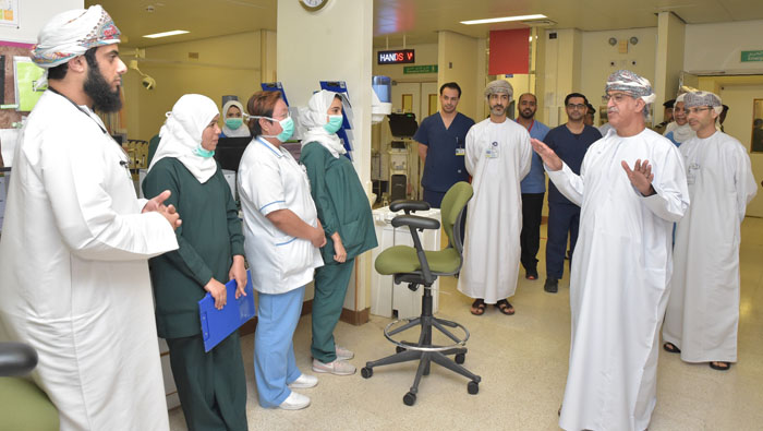 Health minister visits Royal Hospital