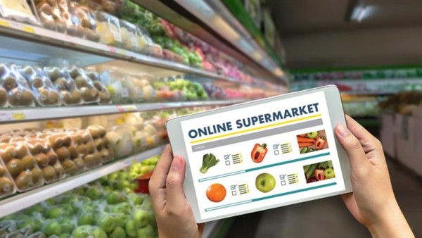 Locals, expats encouraged to do shopping online