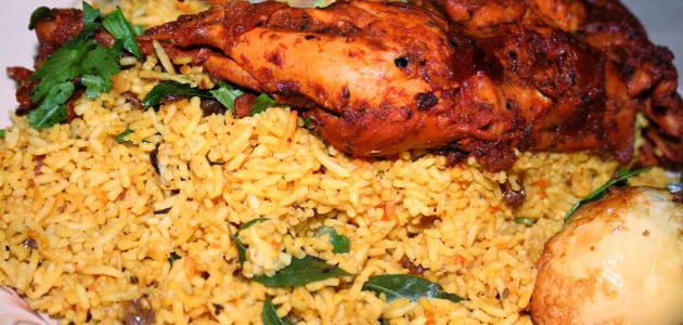 برياني الدجاج يالطريقة العمانية التقليدية