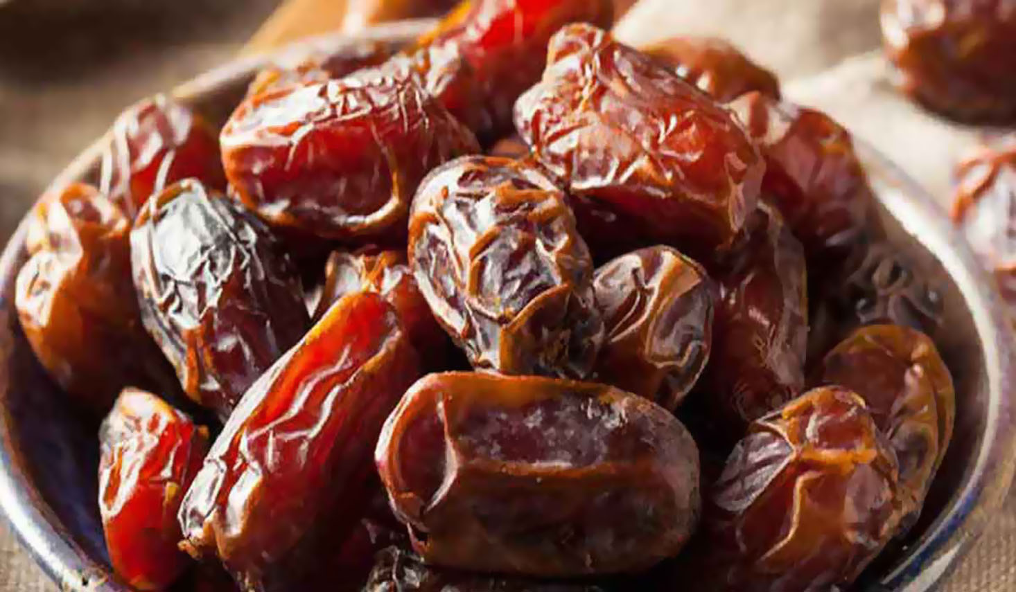 التمر .. غذاء ودواء في رمضان